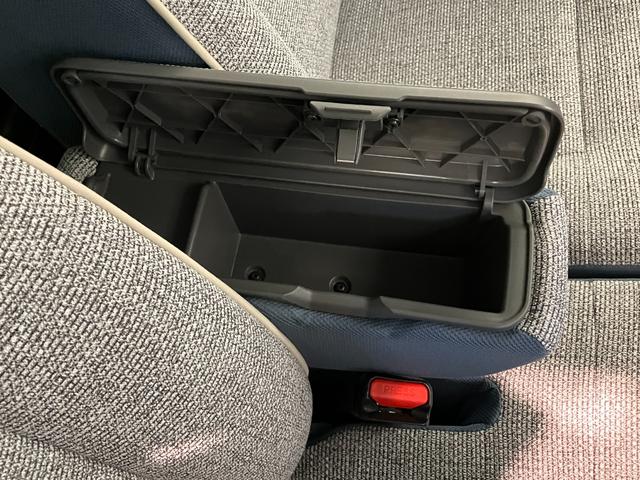 ムーヴキャンバスストライプスＧ　フルセグナビ　バックカメラ　シートヒーター衝突被害軽減ブレーキ　コーナーセンサー　フルセグナビ　Ｂｌｕｅｔｏｏｔｈ　ＵＳＢ　ＤＶＤ　バックカメラ　両側電動スライドドア　前席シートヒーター　電動パーキングブレーキ　ＬＥＤ　スマートキー（滋賀県）の中古車