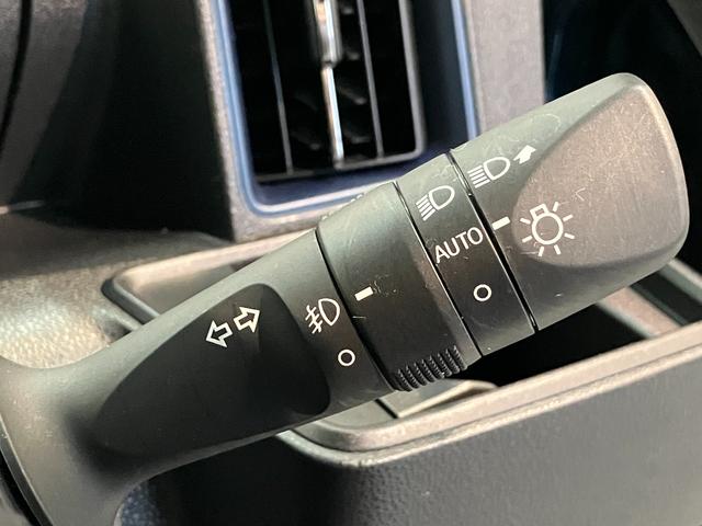 タントカスタムＸ　両側電動スライドドア　シートヒーター　車検整備付衝突被害軽減ブレーキ　コーナーセンサー　ＣＤステレオ　バックカメラ（ナビ装着時用）　両側電動スライドドア　前席シートヒーター　電動パーキングブレーキ　ＬＥＤ　オートライト　オートエアコン　スマートキー（滋賀県）の中古車