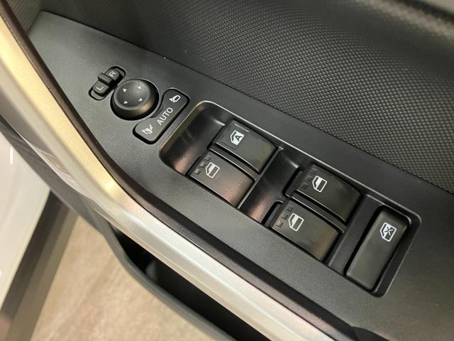 ロッキープレミアム　９型ナビ　パノラマカメラ　ドラレコ　車検整備付衝突被害軽減ブレーキ　コーナーセンサー　９型フルセグナビ　パノラマカメラ　ＤＶＤ再生　Ｂｌｕｅｔｏｏｔｈ　ＵＳＢ　前後ドラレコ　ＥＴＣ　前席シートヒーター　ＬＥＤ　レーダークルコン　オートエアコン（滋賀県）の中古車