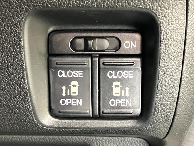 N−BOXG SSパッケージ 両側電動スライドドア 車検整備付レーザーレーダー バックカメラ(ナビ装着時用) オートエアコン スマートキー 電動格納式ミラー 両側電動スライドドア マニュアルレベリング タイヤ4本新品交換済み(滋賀県)の中古車