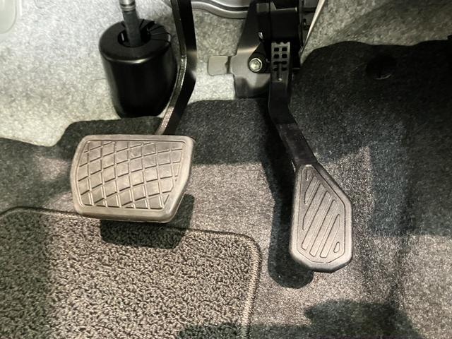 ムーヴキャンバスストライプスＧターボ　レーダークルーズコントロール衝突被害軽減ブレーキ　コーナーセンサー　バックカメラ（ナビ装着時用）　両側電動スライドドア　前席シートヒーター　電動パーキングブレーキ　ＬＥＤ　オートライト　オートエアコン　クルコン　エコアイドル（滋賀県）の中古車