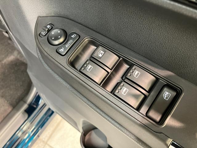 タントカスタムＸ　９型ディスプレイオーディオ　届出済未使用車衝突被害軽減ブレーキ　コーナーセンサー　９型ディスプレイオーディオ　フルセグ　Ｂｌｕｅｔｏｏｔｈ　ＵＳＢ　バックカメラ　両側電動スライドドア　前席シートヒーター　ＬＥＤヘッドライト　スマートキー（滋賀県）の中古車