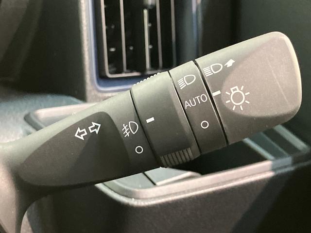 タントカスタムＸ　９型ディスプレイオーディオ　届出済未使用車衝突被害軽減ブレーキ　コーナーセンサー　９型ディスプレイオーディオ　フルセグ　Ｂｌｕｅｔｏｏｔｈ　ＵＳＢ　バックカメラ　両側電動スライドドア　前席シートヒーター　ＬＥＤヘッドライト　スマートキー（滋賀県）の中古車