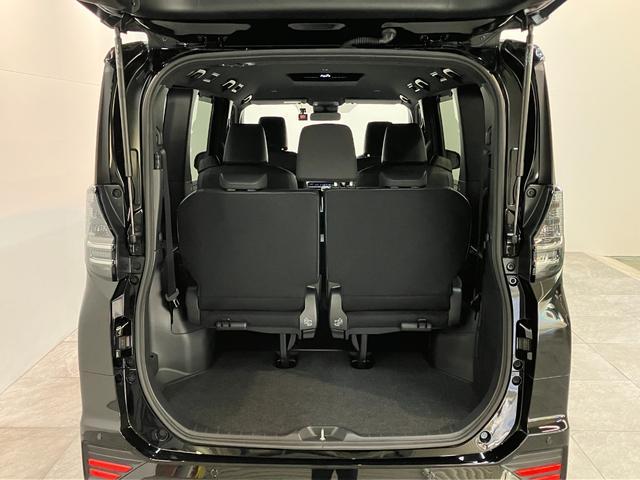 ヴォクシーＳ−Ｚ　前後ドラレコ　クルーズコントロール　シートヒータートヨタセーフティセンス　コーナーセンサー　前後ドラレコ　ＥＴＣ　Ｂｌｕｅｔｏｏｔｈ　レーダークルコン　シートヒーター　両側電動スライドドア　ＬＥＤ　オートライト　ダブルエアコン　スマートキー（滋賀県）の中古車