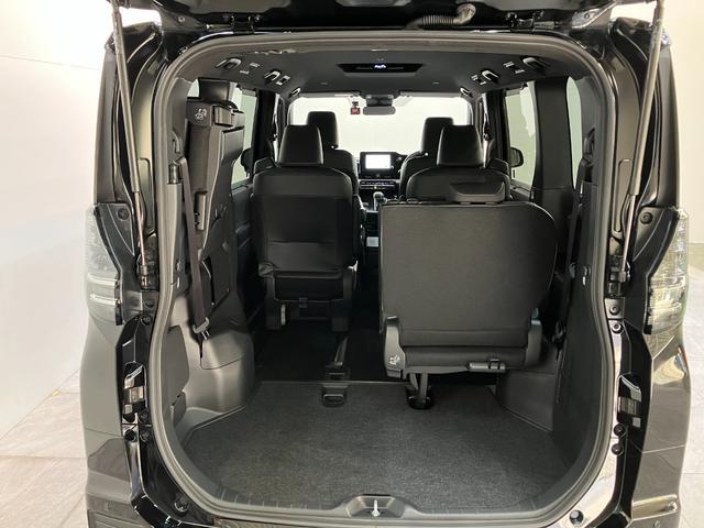 ヴォクシーＳ−Ｚ　前後ドラレコ　クルーズコントロール　シートヒータートヨタセーフティセンス　コーナーセンサー　前後ドラレコ　ＥＴＣ　Ｂｌｕｅｔｏｏｔｈ　レーダークルコン　シートヒーター　両側電動スライドドア　ＬＥＤ　オートライト　ダブルエアコン　スマートキー（滋賀県）の中古車