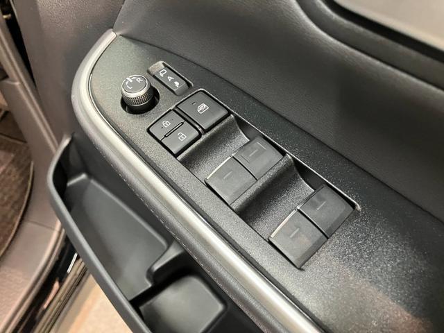 ヴォクシーＳ−Ｚ　前後ドラレコ　クルーズコントロール　シートヒータートヨタセーフティセンス　コーナーセンサー　前後ドラレコ　ＥＴＣ　Ｂｌｕｅｔｏｏｔｈ　レーダークルコン　シートヒーター　両側電動スライドドア　ＬＥＤ　オートライト　ダブルエアコン　スマートキー（滋賀県）の中古車