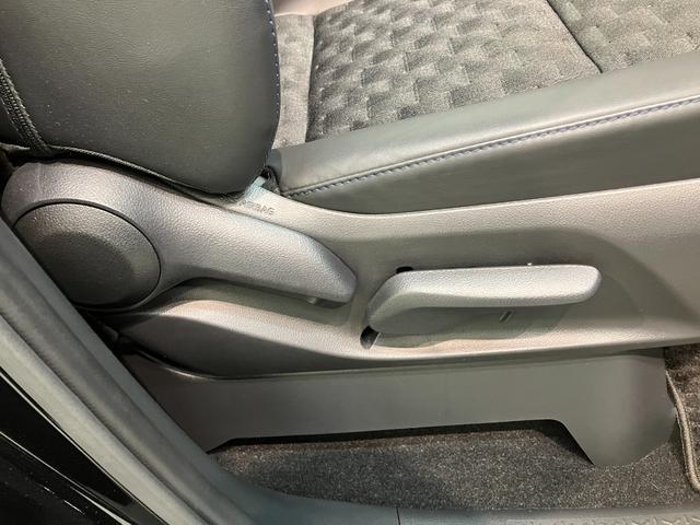 ヴォクシーＳ−Ｚ　前後ドラレコ　クルーズコントロール　シートヒータートヨタセーフティセンス　コーナーセンサー　前後ドラレコ　ＥＴＣ　Ｂｌｕｅｔｏｏｔｈ　レーダークルコン　シートヒーター　両側電動スライドドア　ＬＥＤ　オートライト　ダブルエアコン　スマートキー（滋賀県）の中古車