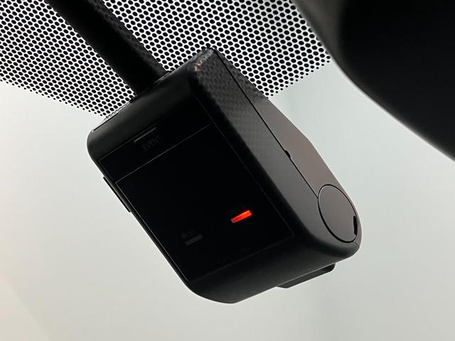 シエンタＧ　フルセグナビ　バックカメラ　ドラレコ　車検整備付トヨタセーフティセンス　コーナーセンサー　フルセグナビ　バックカメラ　ドラレコ　ＥＴＣ　ＤＶＤ再生　Ｂｌｕｅｔｏｏｔｈ　ＵＳＢ　シートヒーター　ハンドルヒーター　両側電動スライドドア　スマートキー（滋賀県）の中古車