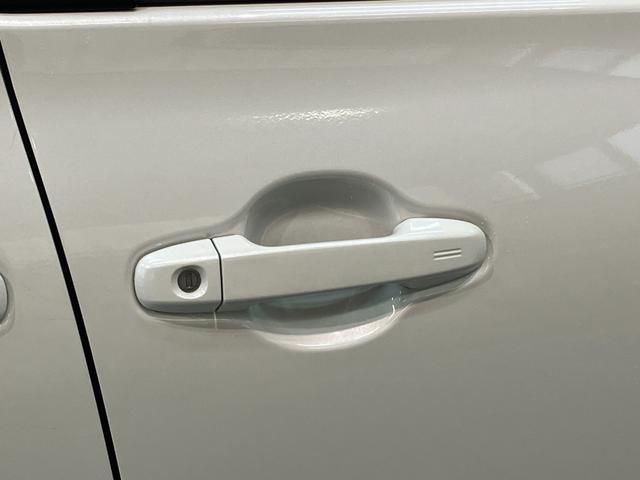 シエンタＧ　フルセグナビ　バックカメラ　ドラレコ　車検整備付トヨタセーフティセンス　コーナーセンサー　フルセグナビ　バックカメラ　ドラレコ　ＥＴＣ　ＤＶＤ再生　Ｂｌｕｅｔｏｏｔｈ　ＵＳＢ　シートヒーター　ハンドルヒーター　両側電動スライドドア　スマートキー（滋賀県）の中古車