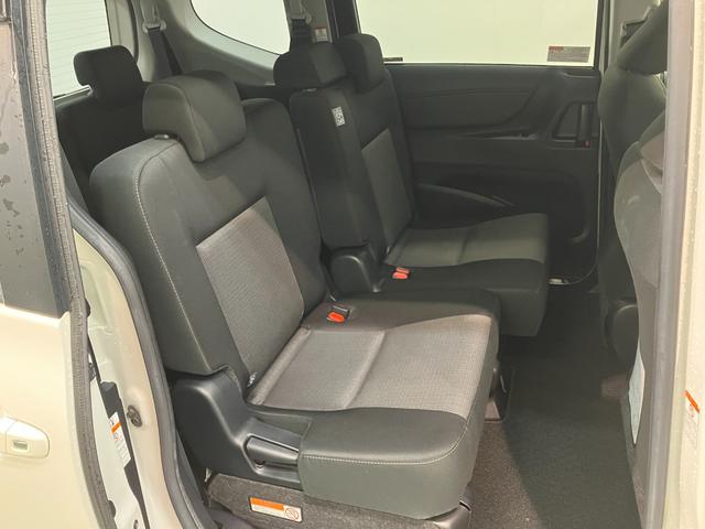 シエンタＧ　フルセグナビ　バックカメラ　ドラレコ　車検整備付トヨタセーフティセンス　コーナーセンサー　フルセグナビ　バックカメラ　ドラレコ　ＥＴＣ　ＤＶＤ再生　Ｂｌｕｅｔｏｏｔｈ　ＵＳＢ　シートヒーター　ハンドルヒーター　両側電動スライドドア　スマートキー（滋賀県）の中古車