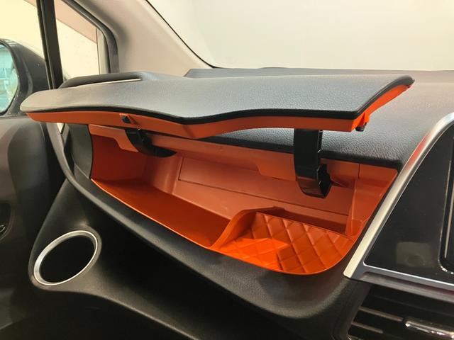 シエンタＧ　フルセグナビ　バックカメラ　ドラレコ　車検整備付トヨタセーフティセンス　コーナーセンサー　フルセグナビ　バックカメラ　ドラレコ　ＥＴＣ　ＤＶＤ再生　Ｂｌｕｅｔｏｏｔｈ　ＵＳＢ　シートヒーター　ハンドルヒーター　両側電動スライドドア　スマートキー（滋賀県）の中古車