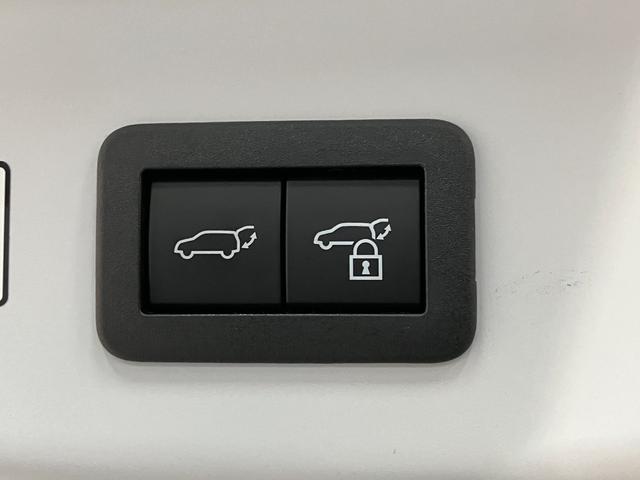 プリウスPHV Z フナビ Pカメラ ドラレコ 駐車支援システムトヨタセーフティセンス フルセグナビ パノラマカメラ 前後ドラレコ Bluetooth USB 駐車支援システム クルーズコントロール シートヒーター シートクーラー 革シート LED スマートキー(滋賀県)の中古車