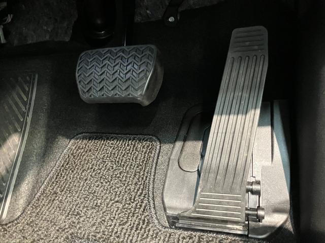 プリウスPHV Z フナビ Pカメラ ドラレコ 駐車支援システムトヨタセーフティセンス フルセグナビ パノラマカメラ 前後ドラレコ Bluetooth USB 駐車支援システム クルーズコントロール シートヒーター シートクーラー 革シート LED スマートキー(滋賀県)の中古車