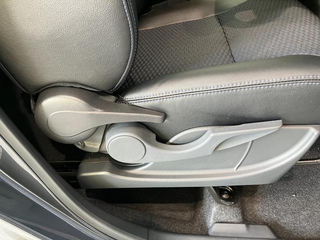 タントカスタムX 9型ディスプレイオーディオ 届出済未使用車衝突被害軽減ブレーキ コーナーセンサー 9型ディスプレイオーディオ フルセグ Bluetooth USB バックカメラ 両側電動スライドドア 前席シートヒーター LED スマートキー(滋賀県)の中古車
