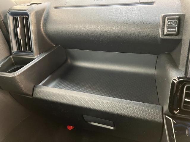 タントカスタムX 9型ディスプレイオーディオ 届出済未使用車衝突被害軽減ブレーキ コーナーセンサー 9型ディスプレイオーディオ フルセグ Bluetooth USB バックカメラ 両側電動スライドドア 前席シートヒーター LED スマートキー(滋賀県)の中古車