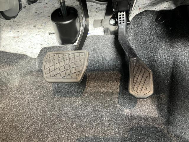 タントカスタムX 9型ディスプレイオーディオ 届出済未使用車衝突被害軽減ブレーキ コーナーセンサー 9型ディスプレイオーディオ フルセグ Bluetooth USB バックカメラ 両側電動スライドドア 前席シートヒーター LED スマートキー(滋賀県)の中古車