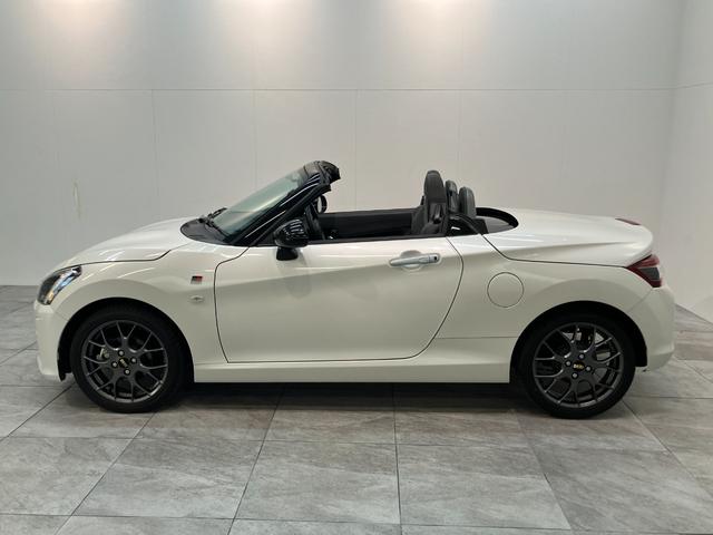 コペンGR スポーツ ターボ フルセグナビ Bカメラ 車検整備付GR専用サスペンション フルセグナビ DVD再生 Bluetooth USB ETC車載器 MOMO製ハンドル レカロシート BBS製アルミホイール シートヒーター LED オートライト スマートキー(滋賀県)の中古車