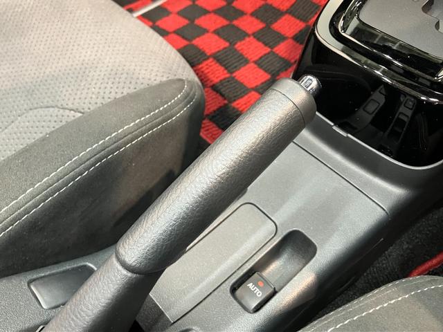 コペンGR スポーツ ターボ フルセグナビ Bカメラ 車検整備付GR専用サスペンション フルセグナビ DVD再生 Bluetooth USB ETC車載器 MOMO製ハンドル レカロシート BBS製アルミホイール シートヒーター LED オートライト スマートキー(滋賀県)の中古車