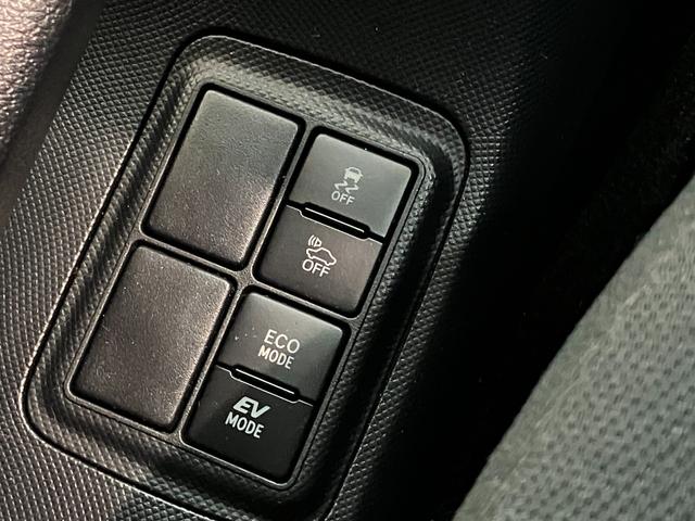 アクアSスタイルブラック フルセグナビ バックカメラ 車検整備付トヨタセーフティセンス コーナーセンサー フルセグナビ バックカメラ Bluetooth USB LEDヘッドライト オートライト オートエアコン 電動格納式ミラー スマートキー タイヤ4本新品交換済(滋賀県)の中古車