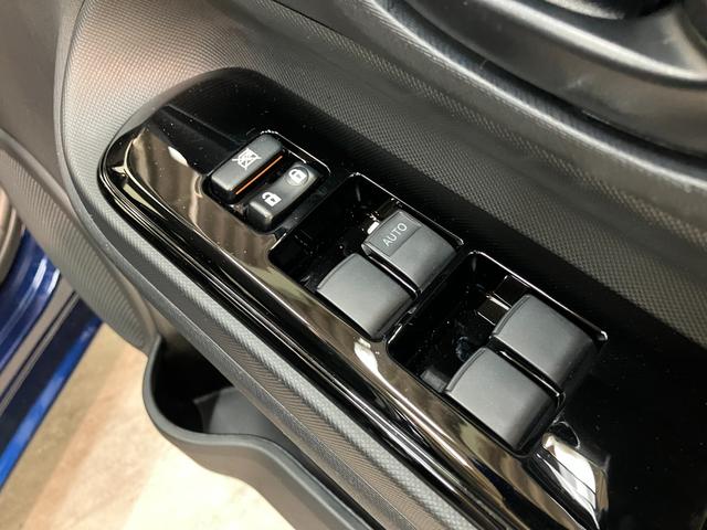 アクアSスタイルブラック フルセグナビ バックカメラ 車検整備付トヨタセーフティセンス コーナーセンサー フルセグナビ バックカメラ Bluetooth USB LEDヘッドライト オートライト オートエアコン 電動格納式ミラー スマートキー タイヤ4本新品交換済(滋賀県)の中古車