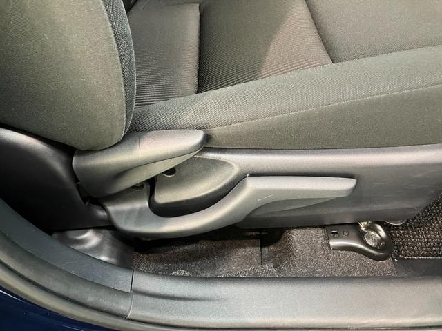 アクアSスタイルブラック フルセグナビ バックカメラ 車検整備付トヨタセーフティセンス コーナーセンサー フルセグナビ バックカメラ Bluetooth USB LEDヘッドライト オートライト オートエアコン 電動格納式ミラー スマートキー タイヤ4本新品交換済(滋賀県)の中古車