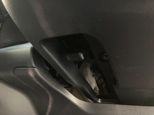 アクアSスタイルブラック フルセグナビ バックカメラ 車検整備付トヨタセーフティセンス コーナーセンサー フルセグナビ バックカメラ Bluetooth USB LEDヘッドライト オートライト オートエアコン 電動格納式ミラー スマートキー タイヤ4本新品交換済(滋賀県)の中古車