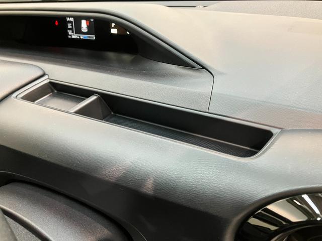 アクアSスタイルブラック フルセグナビ バックカメラ 車検整備付トヨタセーフティセンス コーナーセンサー フルセグナビ バックカメラ Bluetooth USB LEDヘッドライト オートライト オートエアコン 電動格納式ミラー スマートキー タイヤ4本新品交換済(滋賀県)の中古車