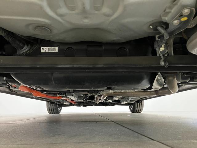 アクアSスタイルブラック フルセグナビ バックカメラ 車検整備付トヨタセーフティセンス コーナーセンサー フルセグナビ バックカメラ Bluetooth USB LEDヘッドライト オートライト オートエアコン 電動格納式ミラー スマートキー タイヤ4本新品交換済(滋賀県)の中古車