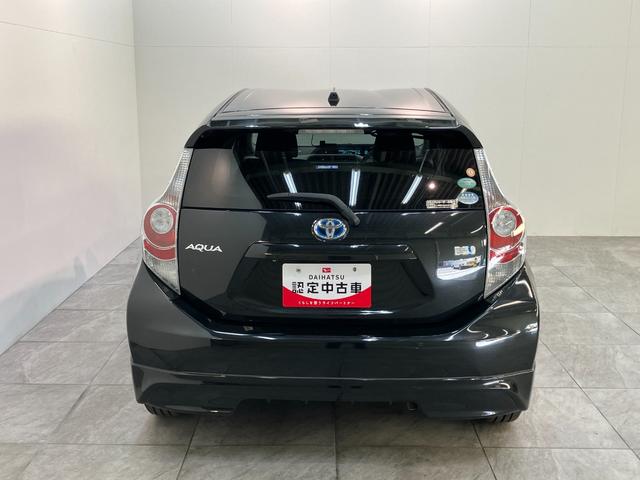 アクアＳ　フルセグナビ　バックカメラ　前後ドラレコ　車検整備付フルセグナビ　バックカメラ　ＥＴＣ　前後ドラレコ　ＤＶＤ　ＵＳＢ　オートライト　オートエアコン　スマートキー　電動格納式ミラー　ハイブリッド車（滋賀県）の中古車