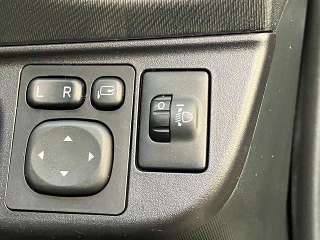 アクアＳ　フルセグナビ　バックカメラ　前後ドラレコ　車検整備付フルセグナビ　バックカメラ　ＥＴＣ　前後ドラレコ　ＤＶＤ　ＵＳＢ　オートライト　オートエアコン　スマートキー　電動格納式ミラー　ハイブリッド車（滋賀県）の中古車