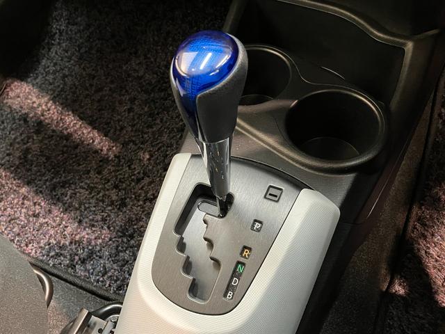 アクアＳ　フルセグナビ　バックカメラ　前後ドラレコ　車検整備付フルセグナビ　バックカメラ　ＥＴＣ　前後ドラレコ　ＤＶＤ　ＵＳＢ　オートライト　オートエアコン　スマートキー　電動格納式ミラー　ハイブリッド車（滋賀県）の中古車