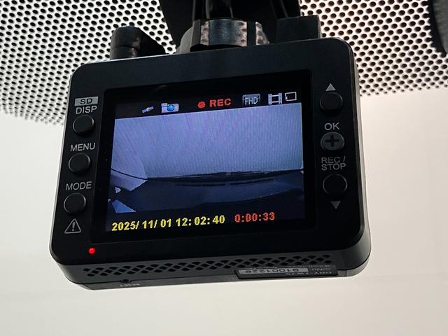 アクアＳ　フルセグナビ　バックカメラ　前後ドラレコ　車検整備付フルセグナビ　バックカメラ　ＥＴＣ　前後ドラレコ　ＤＶＤ　ＵＳＢ　オートライト　オートエアコン　スマートキー　電動格納式ミラー　ハイブリッド車（滋賀県）の中古車