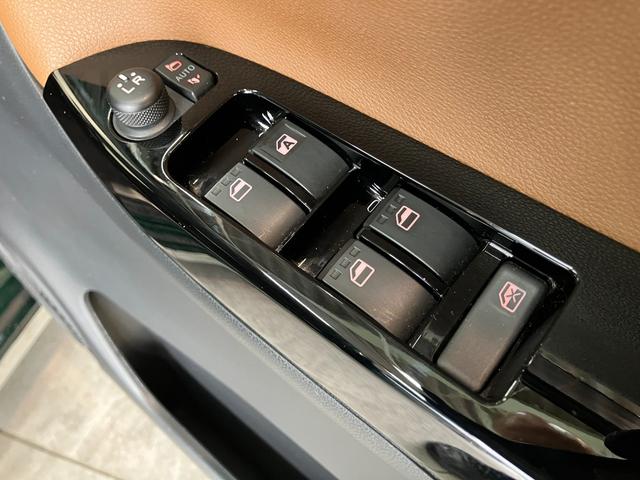 キャストスタイルＧターボ　プライムコレクション　ＳＡIII　ＬＥＤ衝突被害軽減ブレーキ　スマアシ３　パノラマカメラ（ナビ装着時用）　シートヒーター　ＬＥＤヘッドライト　電動格納式ミラー　オートライト　オートエアコン　スマートキー　エコアイドル（滋賀県）の中古車