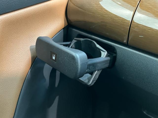 キャストスタイルＧターボ　プライムコレクション　ＳＡIII　ＬＥＤ衝突被害軽減ブレーキ　スマアシ３　パノラマカメラ（ナビ装着時用）　シートヒーター　ＬＥＤヘッドライト　電動格納式ミラー　オートライト　オートエアコン　スマートキー　エコアイドル（滋賀県）の中古車