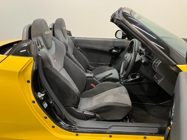 コペンＧＲスポーツ　５ＭＴ　ターボ　レカロシート　車検整備付電動オープンルーフ　ＧＲ専用サスペンション　ＭＯＭＯ製ハンドル　レカロシート　ＢＢＳ製アルミホイール　シートヒーター　ＬＥＤヘッドライト　オートライト　オートエアコン　スマートキー（滋賀県）の中古車