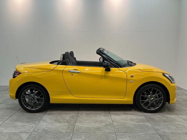 コペンＧＲスポーツ　５ＭＴ　ターボ　レカロシート　車検整備付電動オープンルーフ　ＧＲ専用サスペンション　ＭＯＭＯ製ハンドル　レカロシート　ＢＢＳ製アルミホイール　シートヒーター　ＬＥＤヘッドライト　オートライト　オートエアコン　スマートキー（滋賀県）の中古車