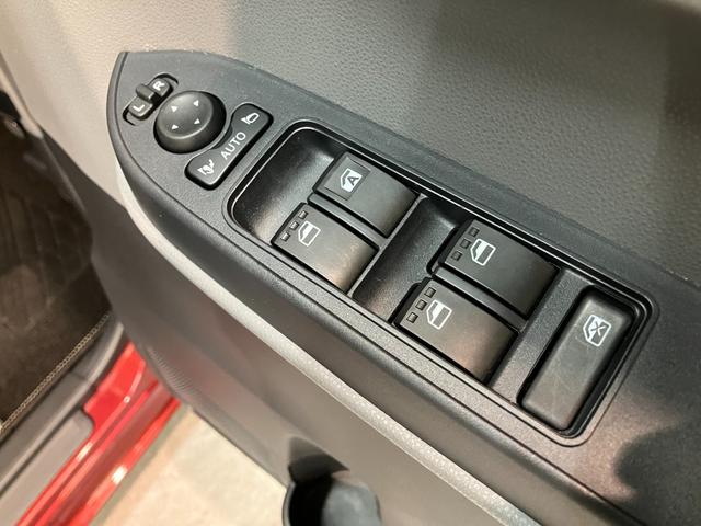 タントＸセレクション　フルセグナビ　バックカメラ　車検整備付衝突被害軽減ブレーキ　コーナーセンサー　フルセグナビ　Ｂｌｕｅｔｏｏｔｈ　ＤＶＤ再生　ＵＳＢ　バックカメラ　ドラレコ　左側電動スライドドア　ＬＥＤ　オートライト　前席シートヒーター　スマートキー（滋賀県）の中古車