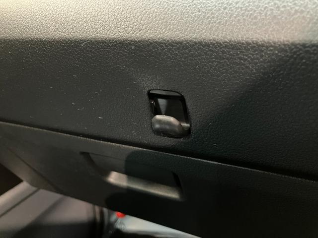 ハイゼットトラックスタンダード　５ＭＴ　パートタイム４ＷＤ　届出済未使用車衝突被害軽減ブレーキ　コーナーセンサー　パートタイム４ＷＤ　ＡＭ／ＦＭラジオ　マニュアルエアコン　マニュアルレベリング　オートライト（滋賀県）の中古車