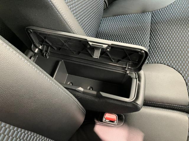 タントカスタムＸ　ＣＤステレオ　コーナーセンサー　シートヒーター衝突被害軽減ブレーキ　コーナーセンサー　バックカメラ（ナビ装着時用）　両側電動スライドドア　前席シートヒーター　電動パーキングブレーキ　ＬＥＤ　オートライト　オートエアコン　スマートキー　エコアイドル（滋賀県）の中古車