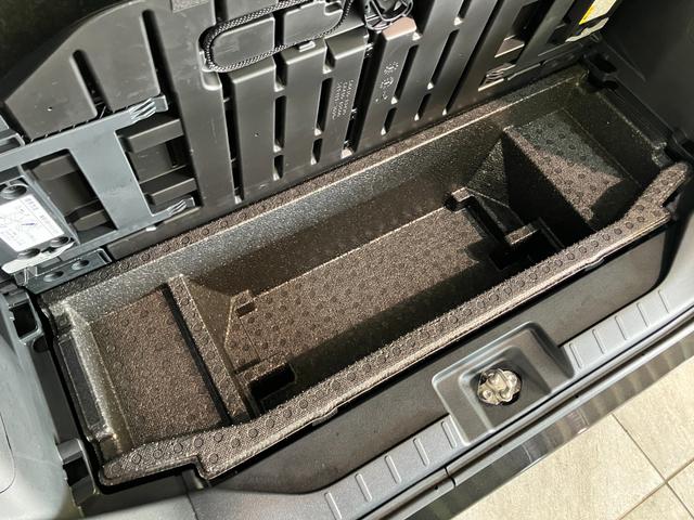 タントカスタムＸ　ＣＤステレオ　コーナーセンサー　シートヒーター衝突被害軽減ブレーキ　コーナーセンサー　バックカメラ（ナビ装着時用）　両側電動スライドドア　前席シートヒーター　電動パーキングブレーキ　ＬＥＤ　オートライト　オートエアコン　スマートキー　エコアイドル（滋賀県）の中古車