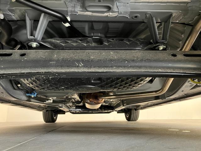 タントカスタムＸ　ＣＤステレオ　コーナーセンサー　シートヒーター衝突被害軽減ブレーキ　コーナーセンサー　バックカメラ（ナビ装着時用）　両側電動スライドドア　前席シートヒーター　電動パーキングブレーキ　ＬＥＤ　オートライト　オートエアコン　スマートキー　エコアイドル（滋賀県）の中古車