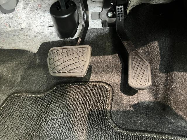 タントカスタムＸ　ＣＤステレオ　コーナーセンサー　シートヒーター衝突被害軽減ブレーキ　コーナーセンサー　バックカメラ（ナビ装着時用）　両側電動スライドドア　前席シートヒーター　電動パーキングブレーキ　ＬＥＤ　オートライト　オートエアコン　スマートキー　エコアイドル（滋賀県）の中古車