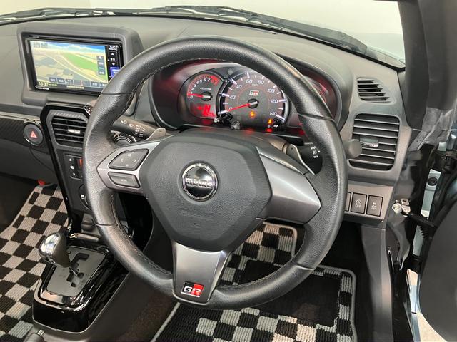 コペンＧＲ　スポーツ　ターボ　フルセグナビ　Ｂカメラ　車検整備付ＧＲ専用サスペンション　フルセグナビ　ＤＶＤ再生　Ｂｌｕｅｔｏｏｔｈ　ＵＳＢ　ドライブレコーダー　ＥＴＣ　ＭＯＭＯ製ハンドル　レカロシート　ＢＢＳ製アルミホイール　パドルシフト　シートヒーター（滋賀県）の中古車