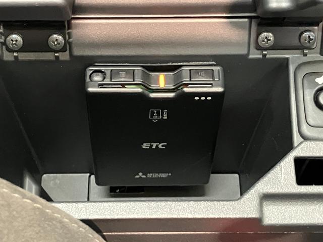 コペンＧＲ　スポーツ　ターボ　フルセグナビ　Ｂカメラ　車検整備付ＧＲ専用サスペンション　フルセグナビ　ＤＶＤ再生　Ｂｌｕｅｔｏｏｔｈ　ＵＳＢ　ドライブレコーダー　ＥＴＣ　ＭＯＭＯ製ハンドル　レカロシート　ＢＢＳ製アルミホイール　パドルシフト　シートヒーター（滋賀県）の中古車