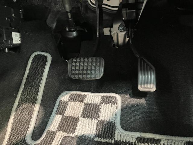 コペンＧＲ　スポーツ　ターボ　フルセグナビ　Ｂカメラ　車検整備付ＧＲ専用サスペンション　フルセグナビ　ＤＶＤ再生　Ｂｌｕｅｔｏｏｔｈ　ＵＳＢ　ドライブレコーダー　ＥＴＣ　ＭＯＭＯ製ハンドル　レカロシート　ＢＢＳ製アルミホイール　パドルシフト　シートヒーター（滋賀県）の中古車