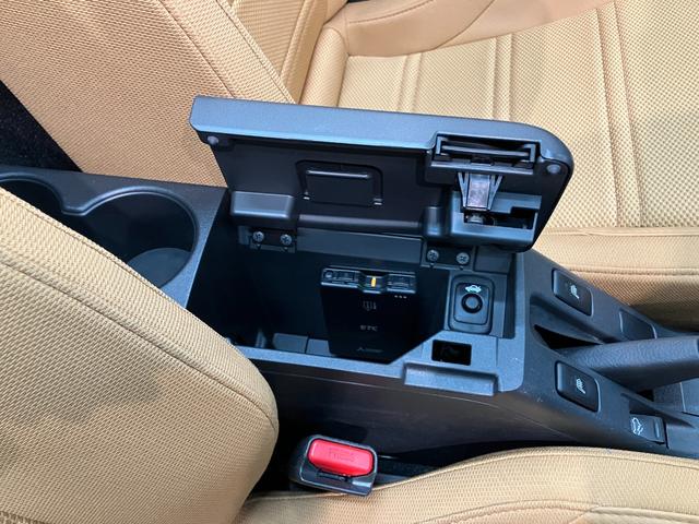 コペンローブ ターボ フルセグナビ バックカメラ シートヒーター電動オープンルーフ フルセグナビ DVD再生 Bluetooth USB ETC車載器 シートヒーター LEDヘッドライト オートライト スマートキー オートエアコン エコアイドル(滋賀県)の中古車