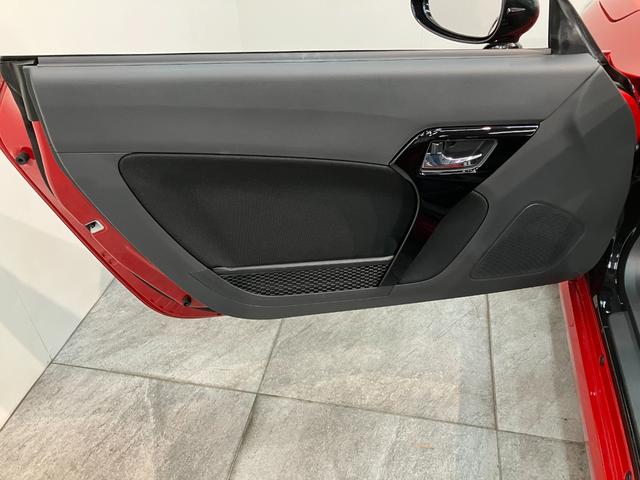 コペンGRスポーツ フルセグナビ バックカメラ HKSマフラーGR専用サスペンション フルセグナビ DVD再生 Bluetooth USB バックカメラ ドラレコ ETC2.0 MOMOハンドル レカロシート BBSアルミ シートヒーター HKSマフラー(滋賀県)の中古車