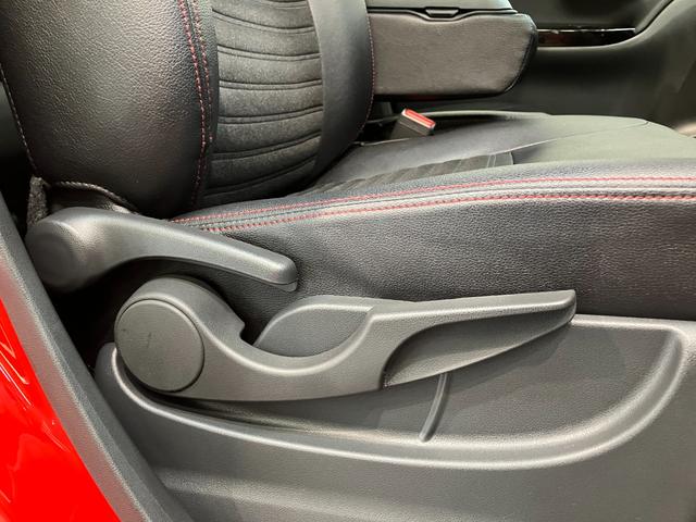 キャストスポーツＳＡ２　８型ナビ　バックカメラ　シートヒーター衝突被害軽減ブレーキ　スマアシ２　ターボ　パドルシフト　８型フルセグナビ　バックカメラ　ＤＶＤ　Ｂｌｕｅｔｏｏｔｈ　ＵＳＢ　ＥＴＣ　ＬＥＤ　オートエアコン　運転席シートヒーター　スマートキー（滋賀県）の中古車