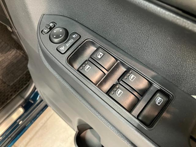 タントX シートヒーター 両側電動スライドドア コーナーセンサー衝突被害軽減ブレーキ コーナーセンサー パノラマカメラ(ナビ装着時用) 両側電動スライドドア 前席シートヒーター LED オートライト 電動格納式ミラー オートエアコン スマートキー エコアイドル(滋賀県)の中古車