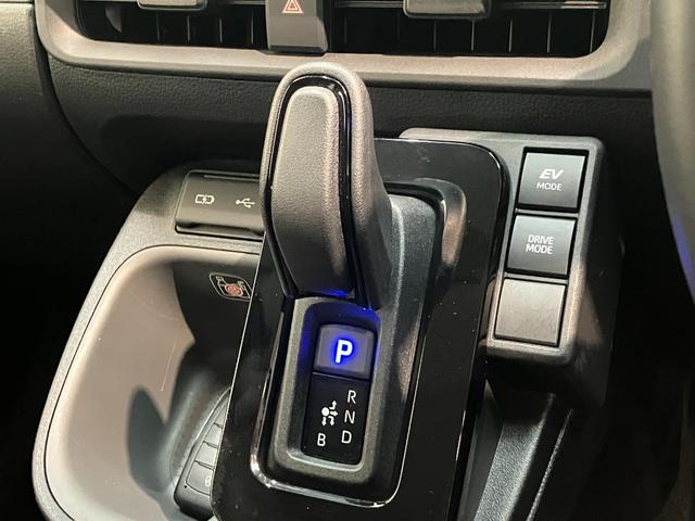 シエンタハイブリッドＺ　１０型ナビ　バックカメラ　前後ドラレコトヨタセーフティセンス　１０．５型フルセグナビ　バックカメラ　前後ドラレコ　ＵＳＢ　ＥＴＣ　レーダークルーズコントロール　両側電動スライドドア　ＬＥＤ　オートライト　オートエアコン　スマートキー（滋賀県）の中古車